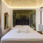 Antinous 4* Róma
